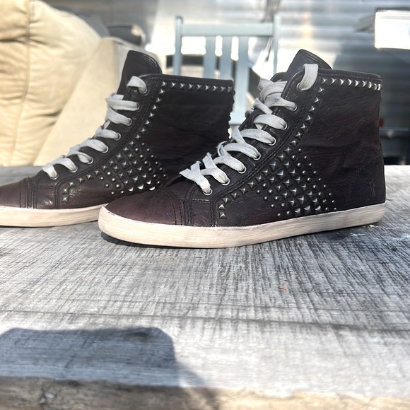 Frye “Kira”, studded, vintage leather,  high tops.  Distressed woman’s size 7.5 - Picture 2 of 9